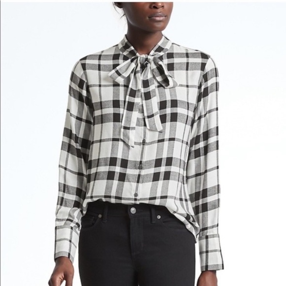 Banana Republic Dillon Necktie Blouse
